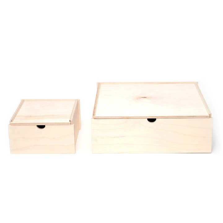 Signature Birch Box Wrap with Personalized Tag